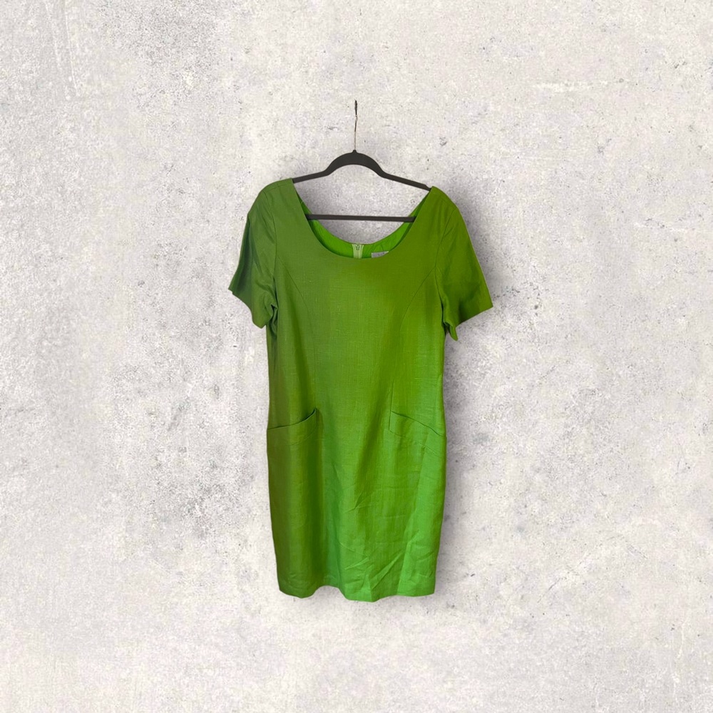 Sāke vintage fern green dress with front pockets